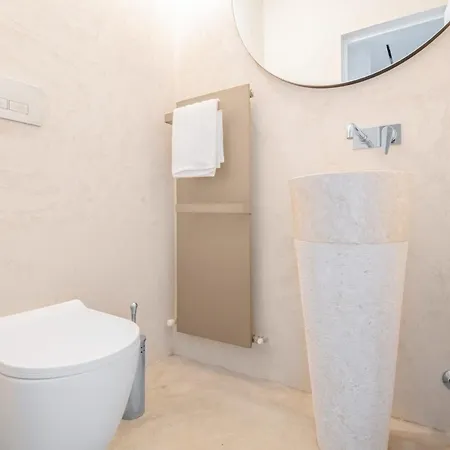 Quadro Private Pool Vila Cutrofiano